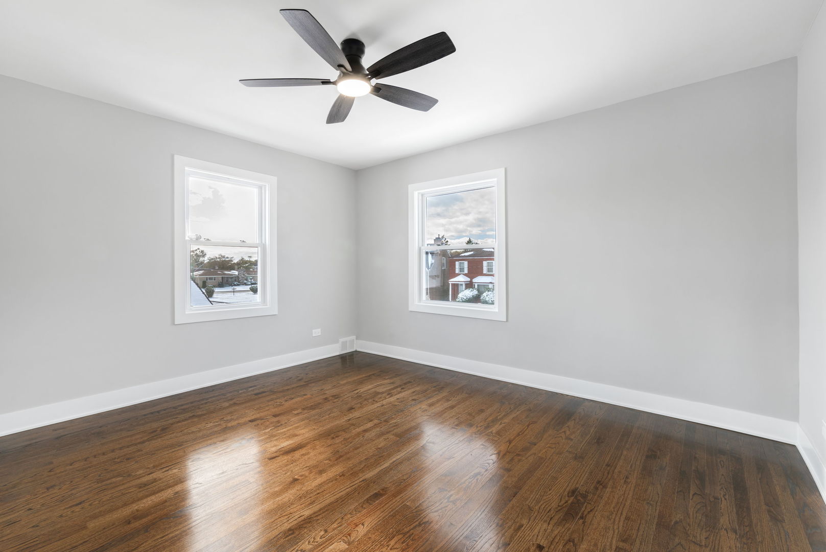 9633 South Yale Avenue Chicago IL 60628