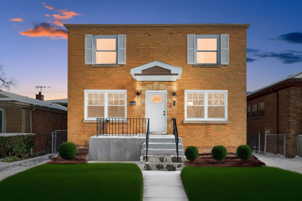 9633 South Yale Avenue Chicago IL 60628