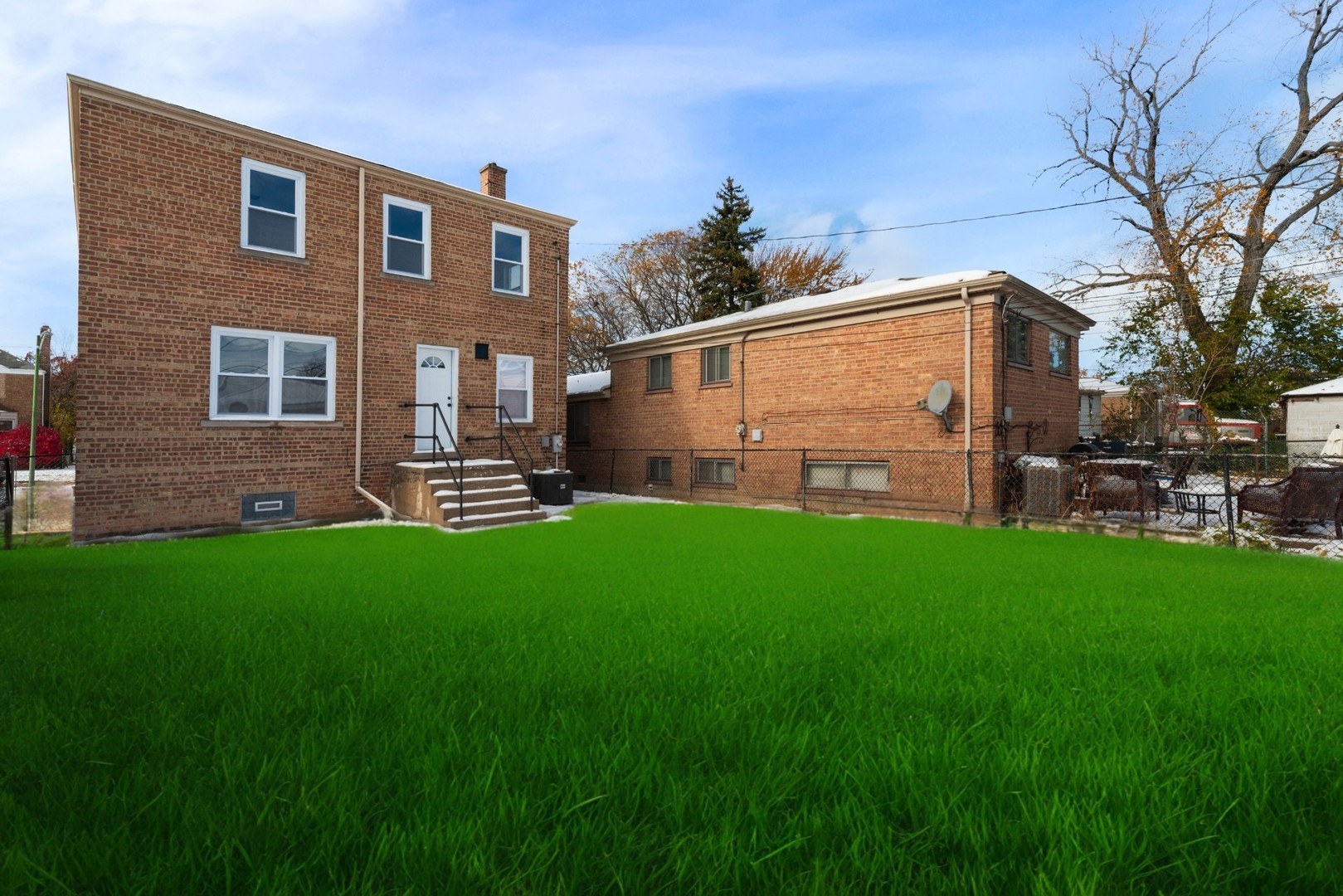 9633 South Yale Avenue Chicago IL 60628