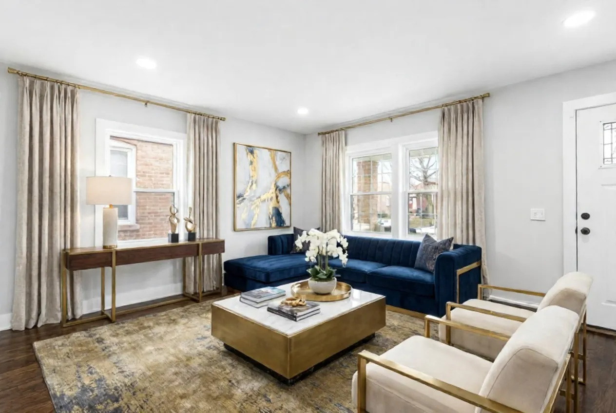 9633 South Yale Avenue Chicago IL 60628