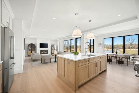 62 Miller Road Lake Zurich IL 60047