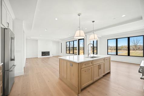62 Miller Road Lake Zurich IL 60047