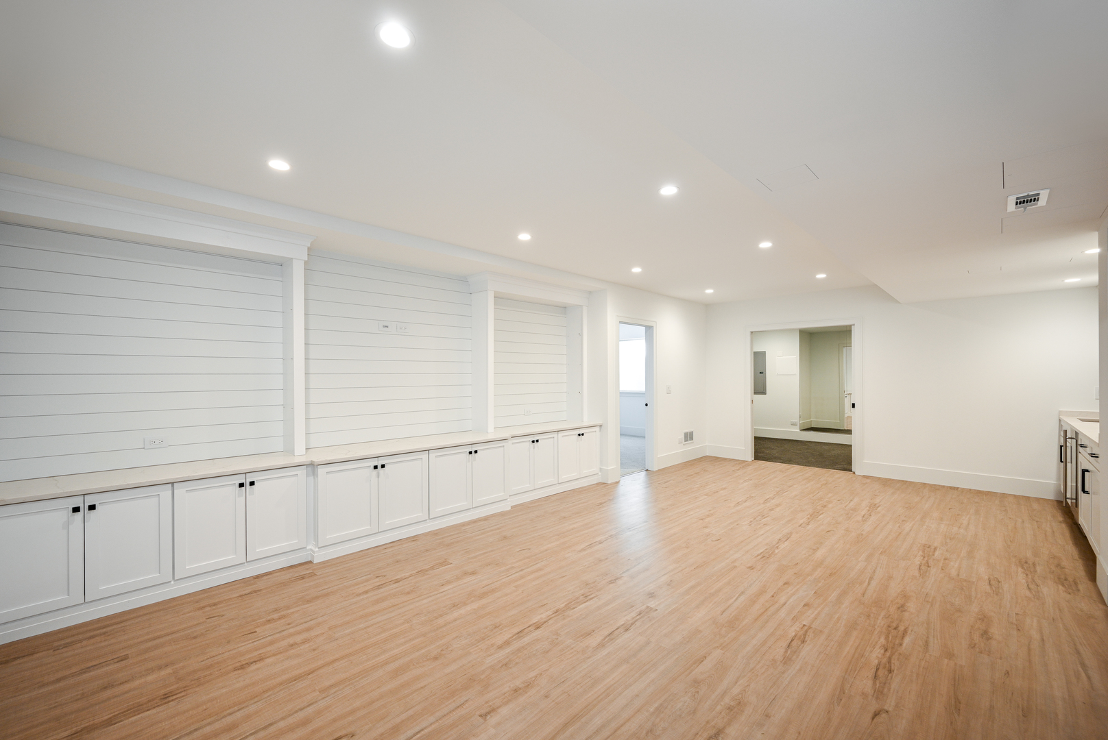 62 Miller Road Lake Zurich IL 60047