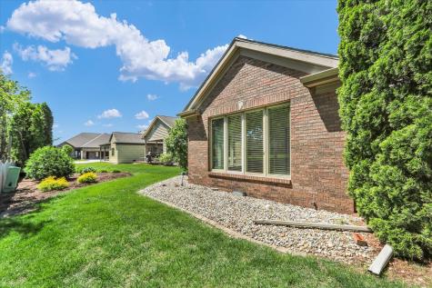 2909 Greystone Place Champaign IL 61822