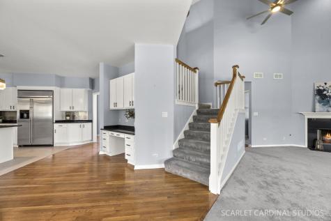 2494 Adamsway Drive Aurora IL 60502