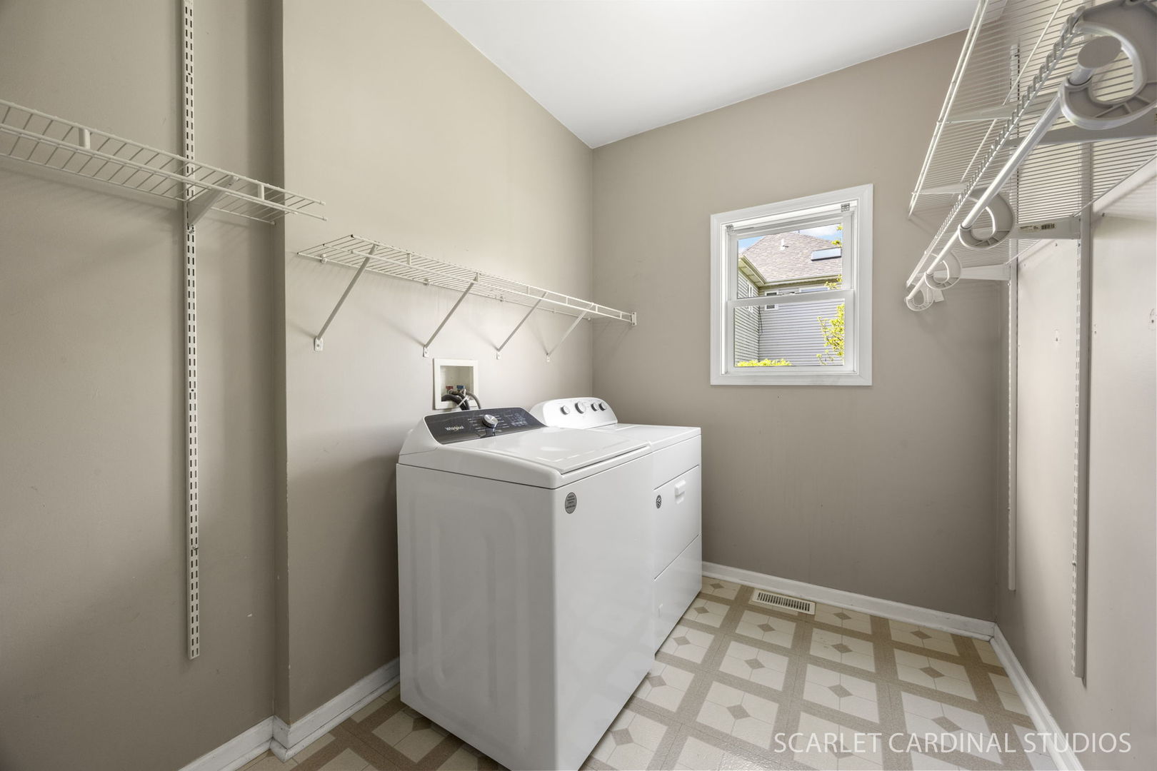 2494 Adamsway Drive Aurora IL 60502
