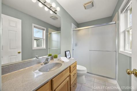 2494 Adamsway Drive Aurora IL 60502