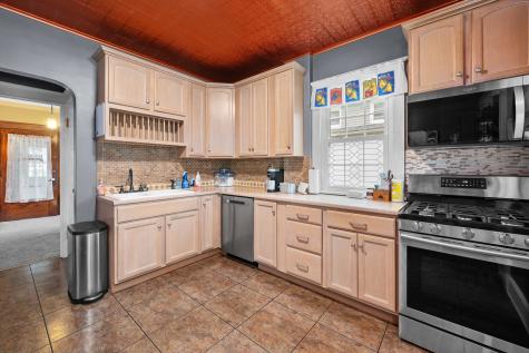 1537 43RD Street Rock Island IL 61201