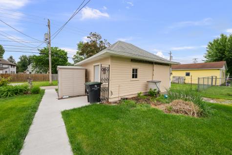 1537 43RD Street Rock Island IL 61201