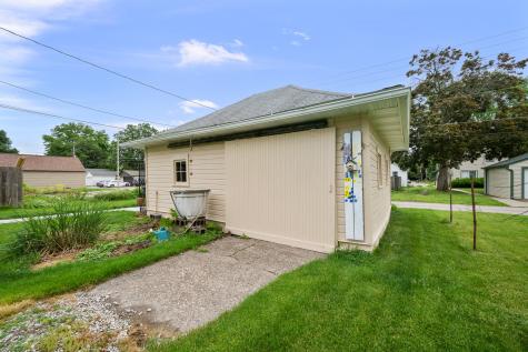 1537 43RD Street Rock Island IL 61201