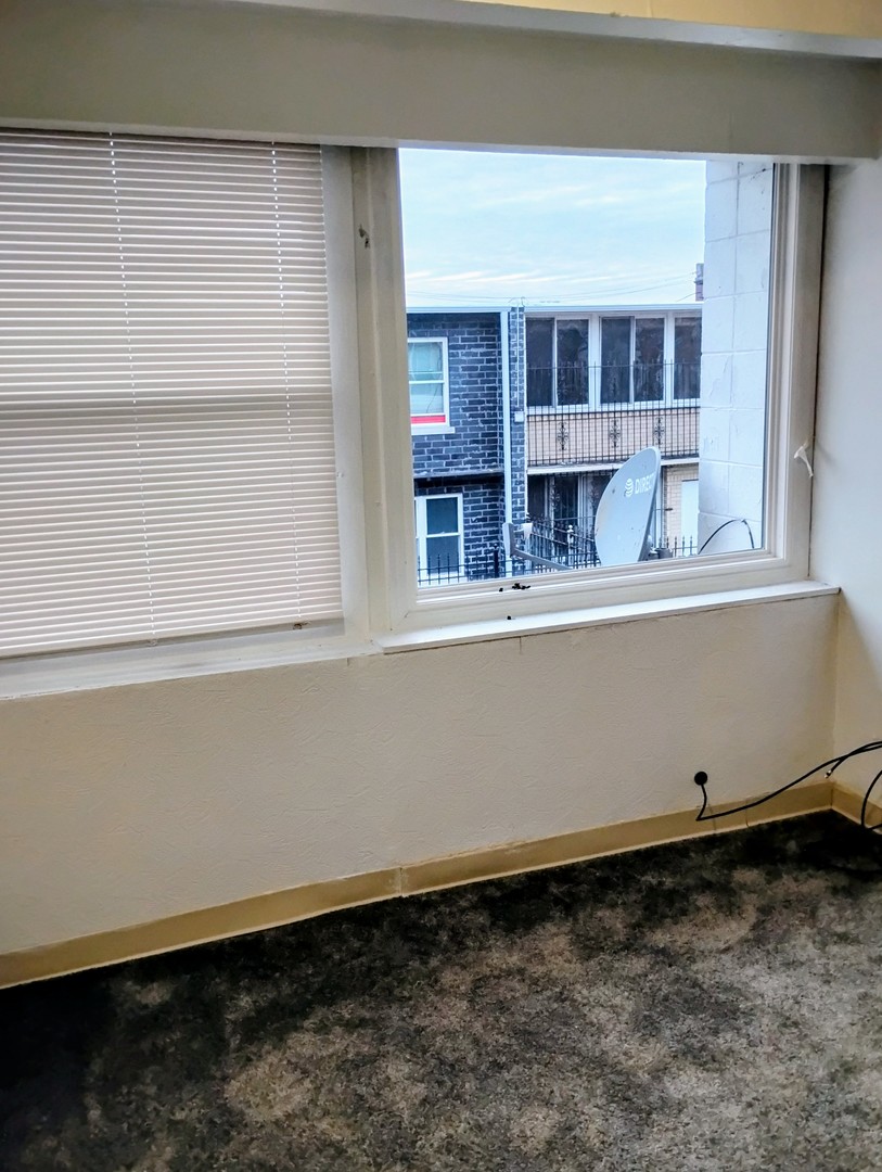 827 East 48th Street Chicago IL 60615