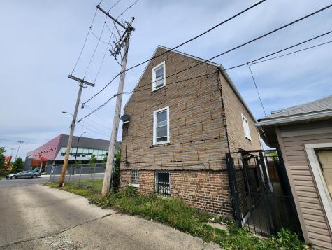 2753 West 47th Street Chicago IL 60632