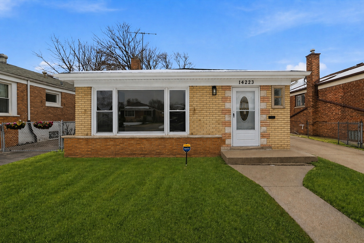 14223 University Avenue Dolton IL 60419