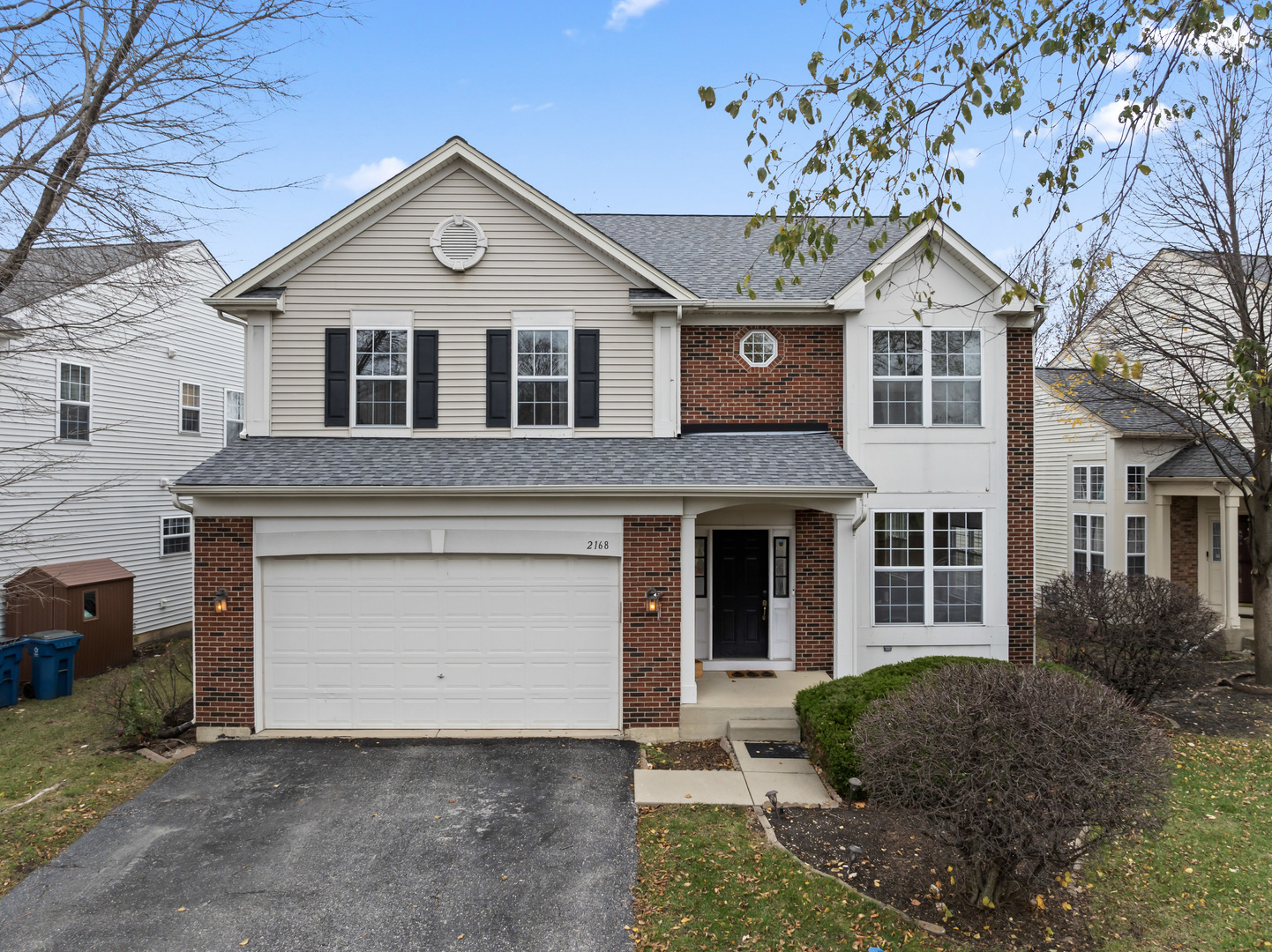 2168 West Silverleaf Lane Addison IL 60101