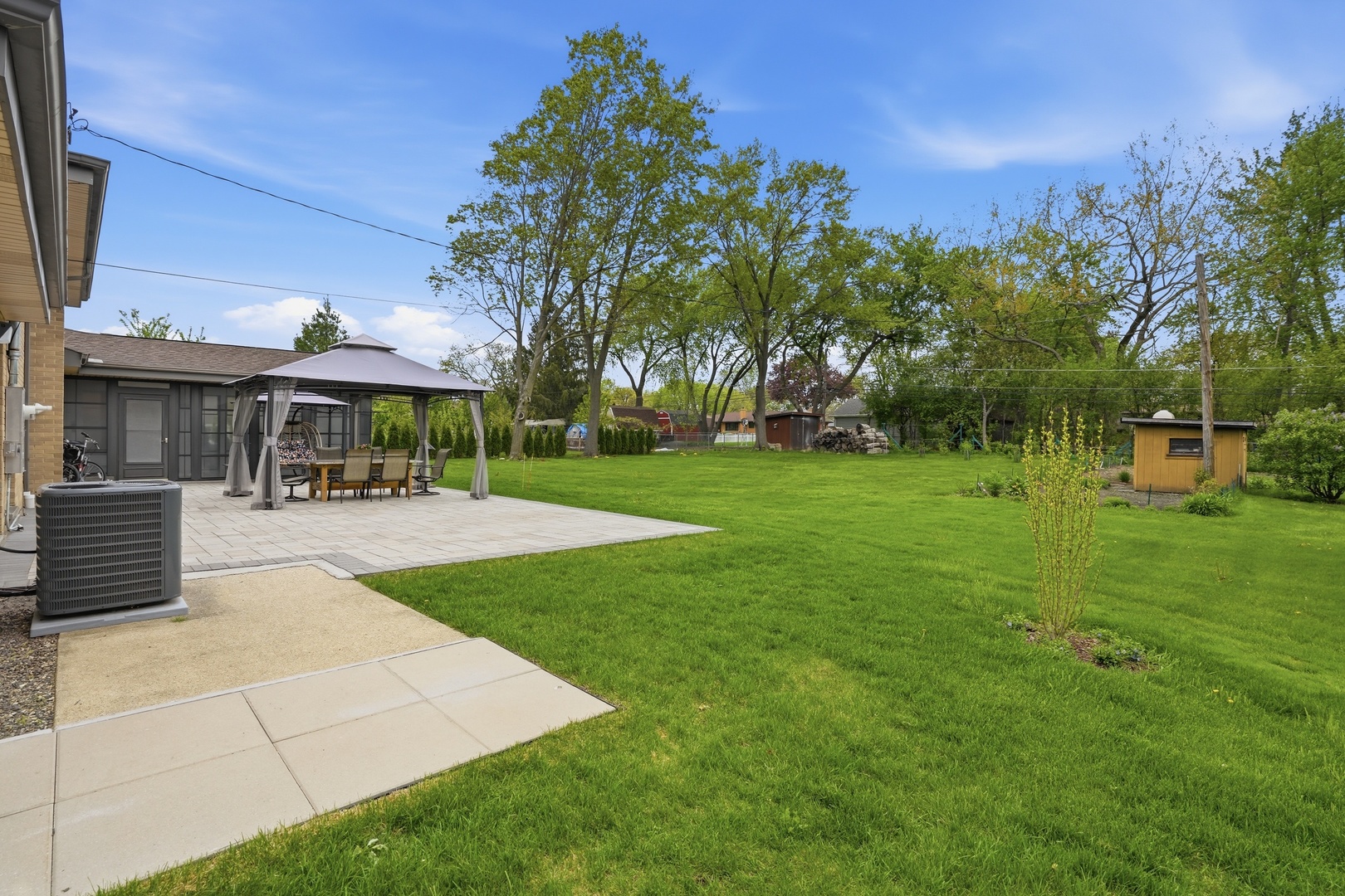 212 East Monterey Avenue Schaumburg IL 60193