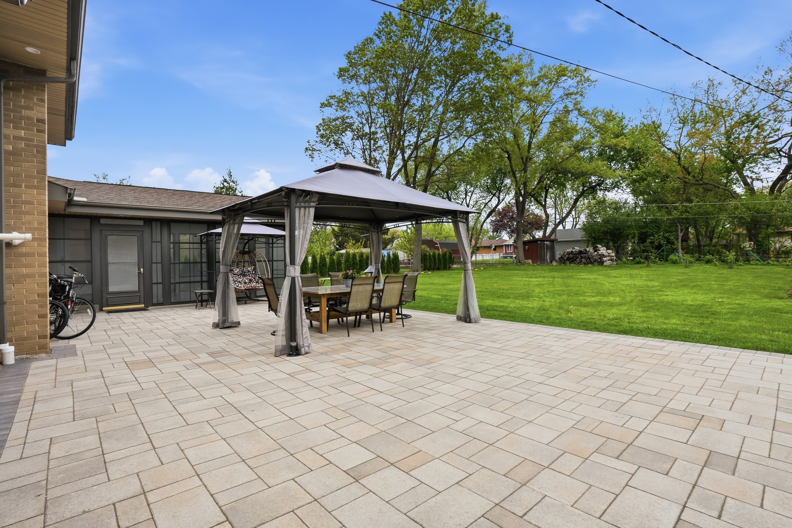 212 East Monterey Avenue Schaumburg IL 60193