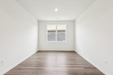 1270 Wild Tulip Circle Bartlett IL 60103