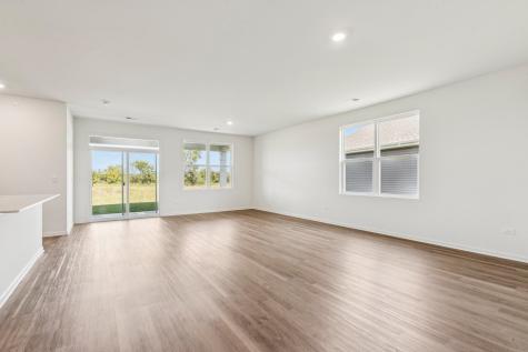 1270 Wild Tulip Circle Bartlett IL 60103