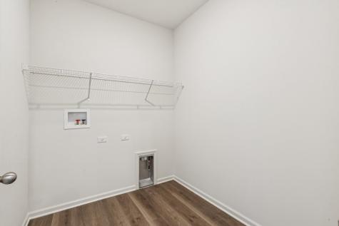 1270 Wild Tulip Circle Bartlett IL 60103