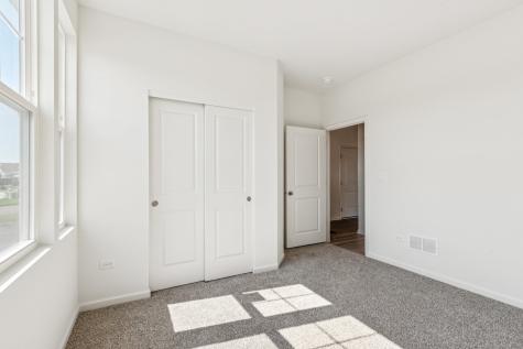 1270 Wild Tulip Circle Bartlett IL 60103