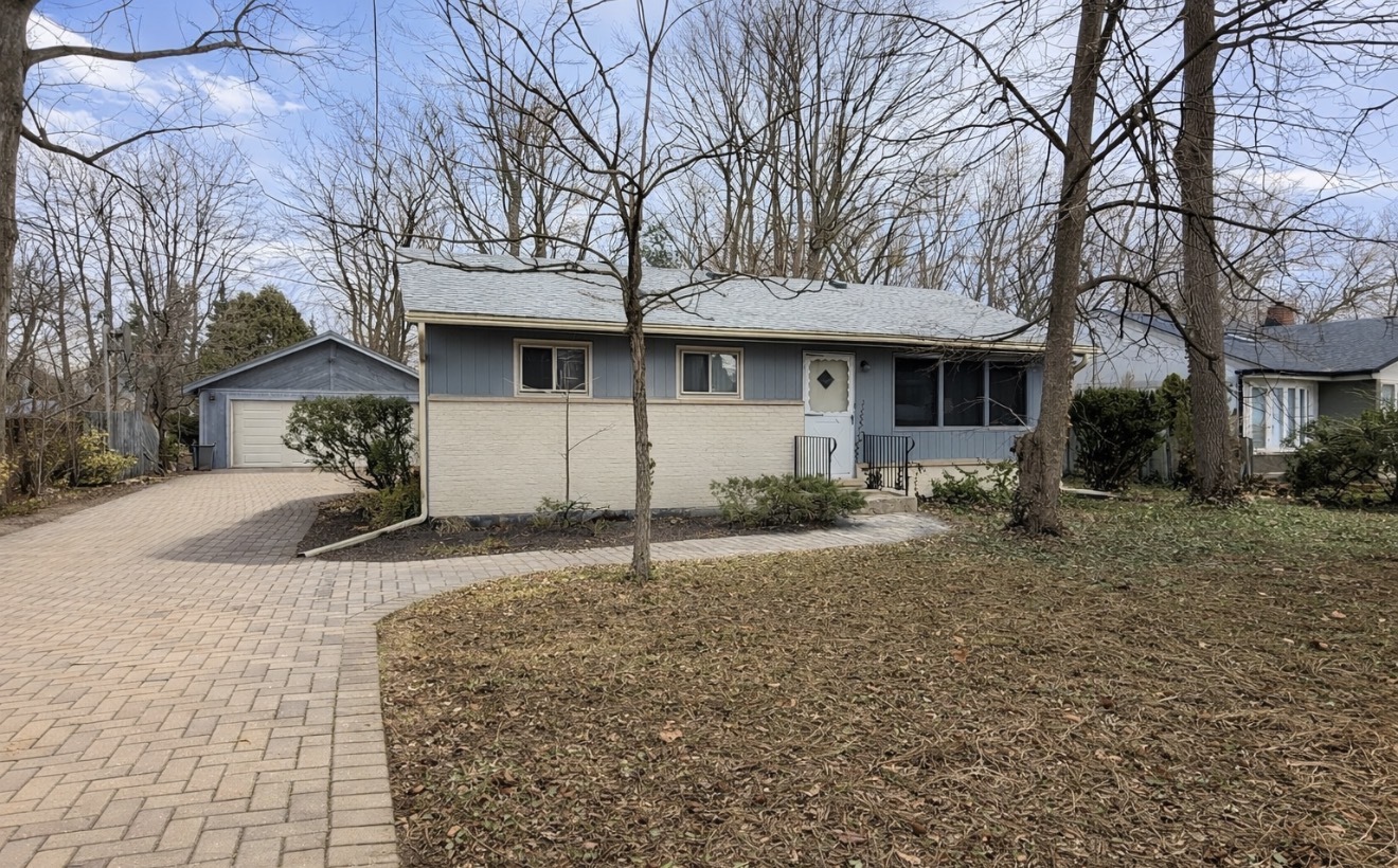 210 Hill Avenue Glen Ellyn IL 60137