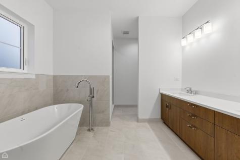 2832 West Wilcox Street Chicago IL 60612