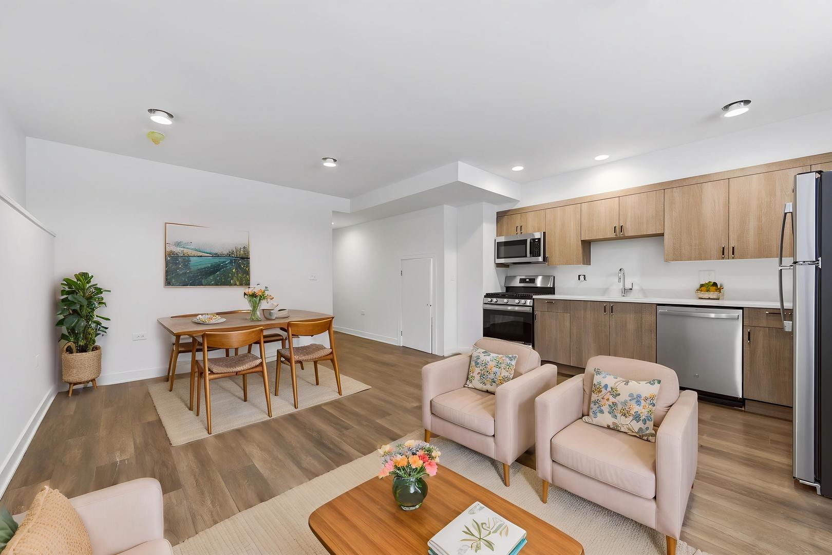 2832 West Wilcox Street Chicago IL 60612