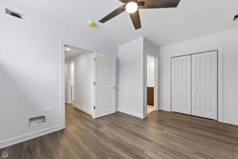 2832 West Wilcox Street Chicago IL 60612