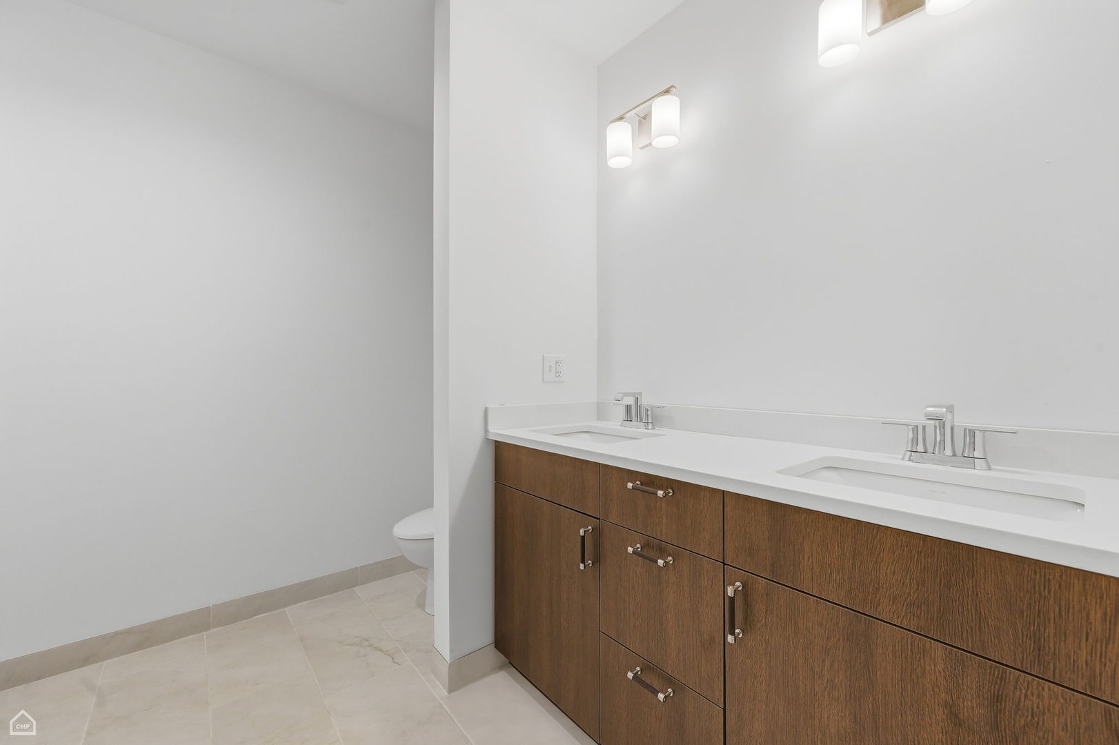 2832 West Wilcox Street Chicago IL 60612