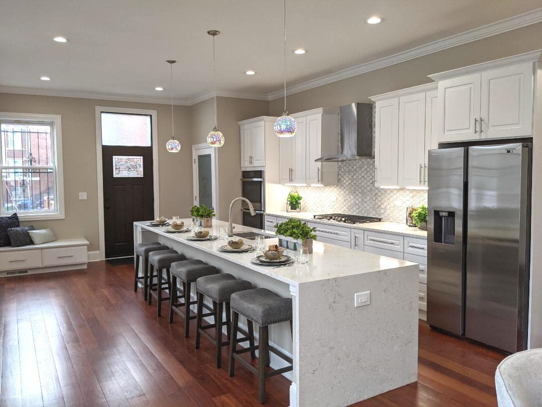 4558 South Ellis Avenue Chicago IL 60653