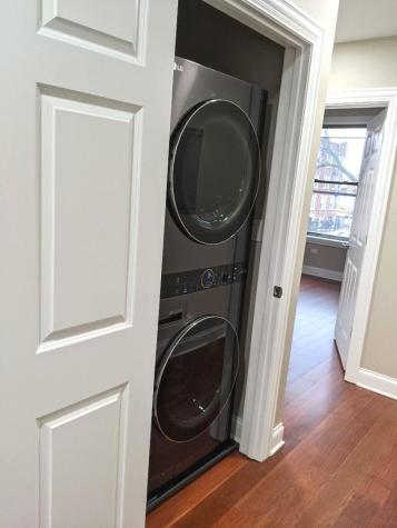 4558 South Ellis Avenue Chicago IL 60653