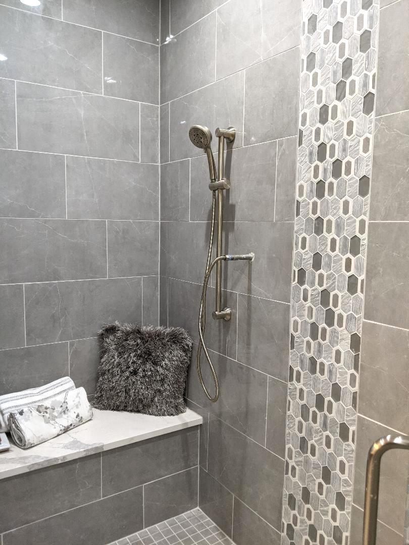 4558 South Ellis Avenue Chicago IL 60653