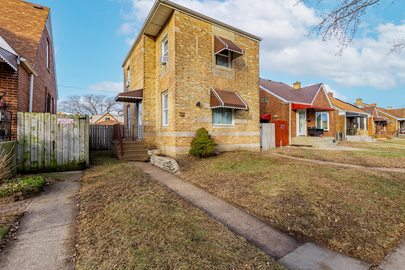 11042 South Avenue J Chicago IL 60617