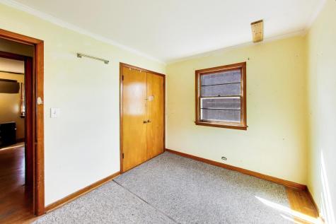 243 South Center Street Bensenville IL 60106