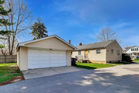 243 South Center Street Bensenville IL 60106