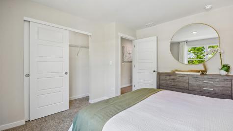 1111 Vista Court Hampshire IL 60140