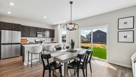 1111 Vista Court Hampshire IL 60140