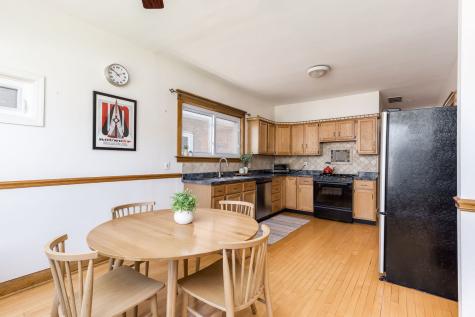 2421 Wesley Avenue Berwyn IL 60402