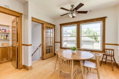 2421 Wesley Avenue Berwyn IL 60402