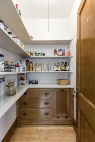 2421 Wesley Avenue Berwyn IL 60402
