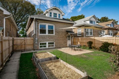2421 Wesley Avenue Berwyn IL 60402