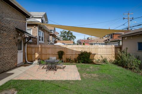 2421 Wesley Avenue Berwyn IL 60402