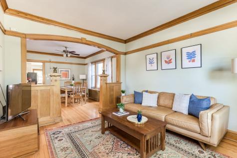 2421 Wesley Avenue Berwyn IL 60402