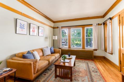 2421 Wesley Avenue Berwyn IL 60402