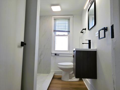 10055 South Oglesby Avenue Chicago IL 60617