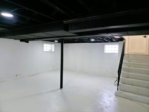 10055 South Oglesby Avenue Chicago IL 60617