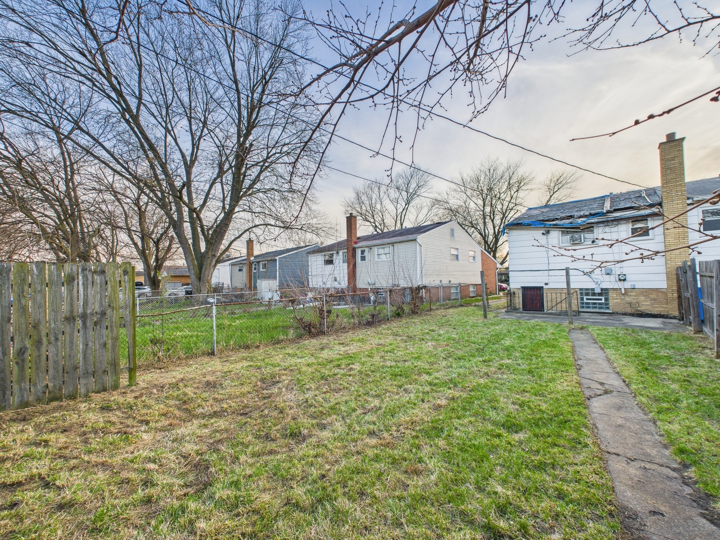 11637 South Racine Avenue Chicago IL 60643