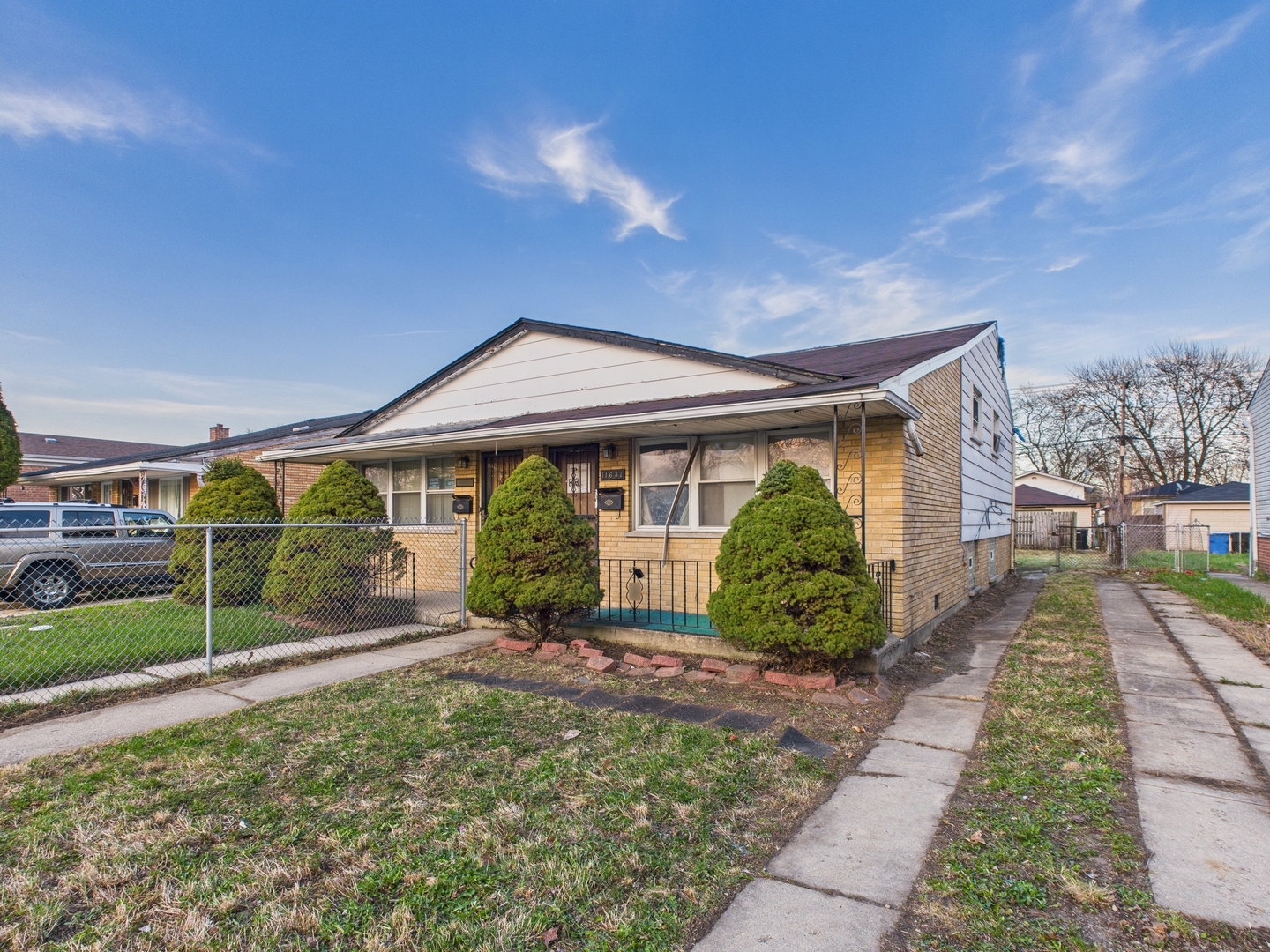 11637 South Racine Avenue Chicago IL 60643