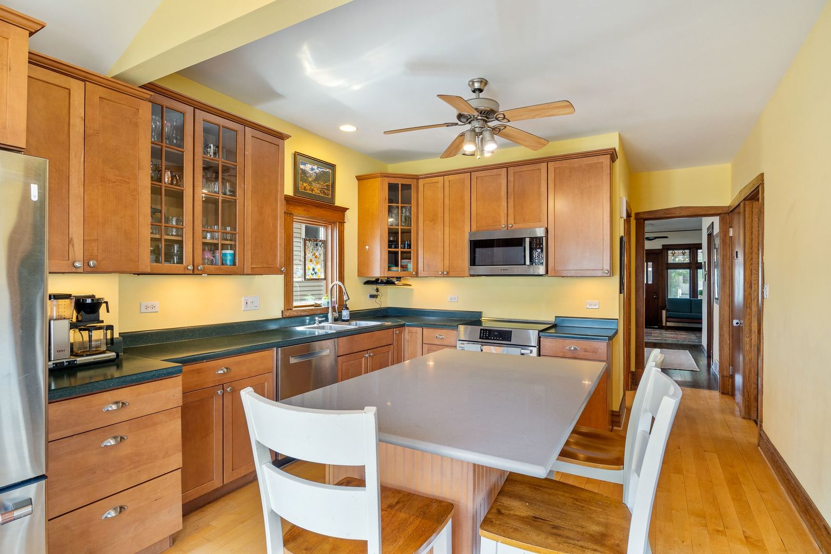 5236 West Cuyler Avenue Chicago IL 60641