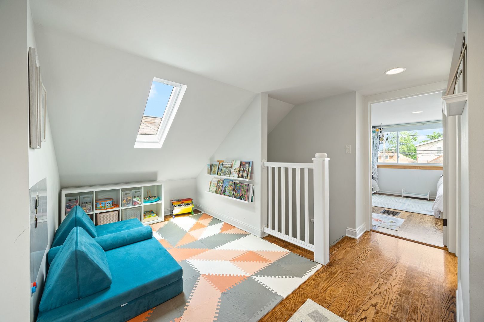 5236 West Cuyler Avenue Chicago IL 60641